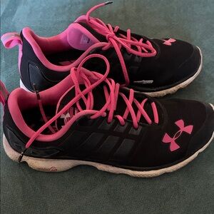 Under Armour Women's Black and Pink Athletic Shoes Size 7.5